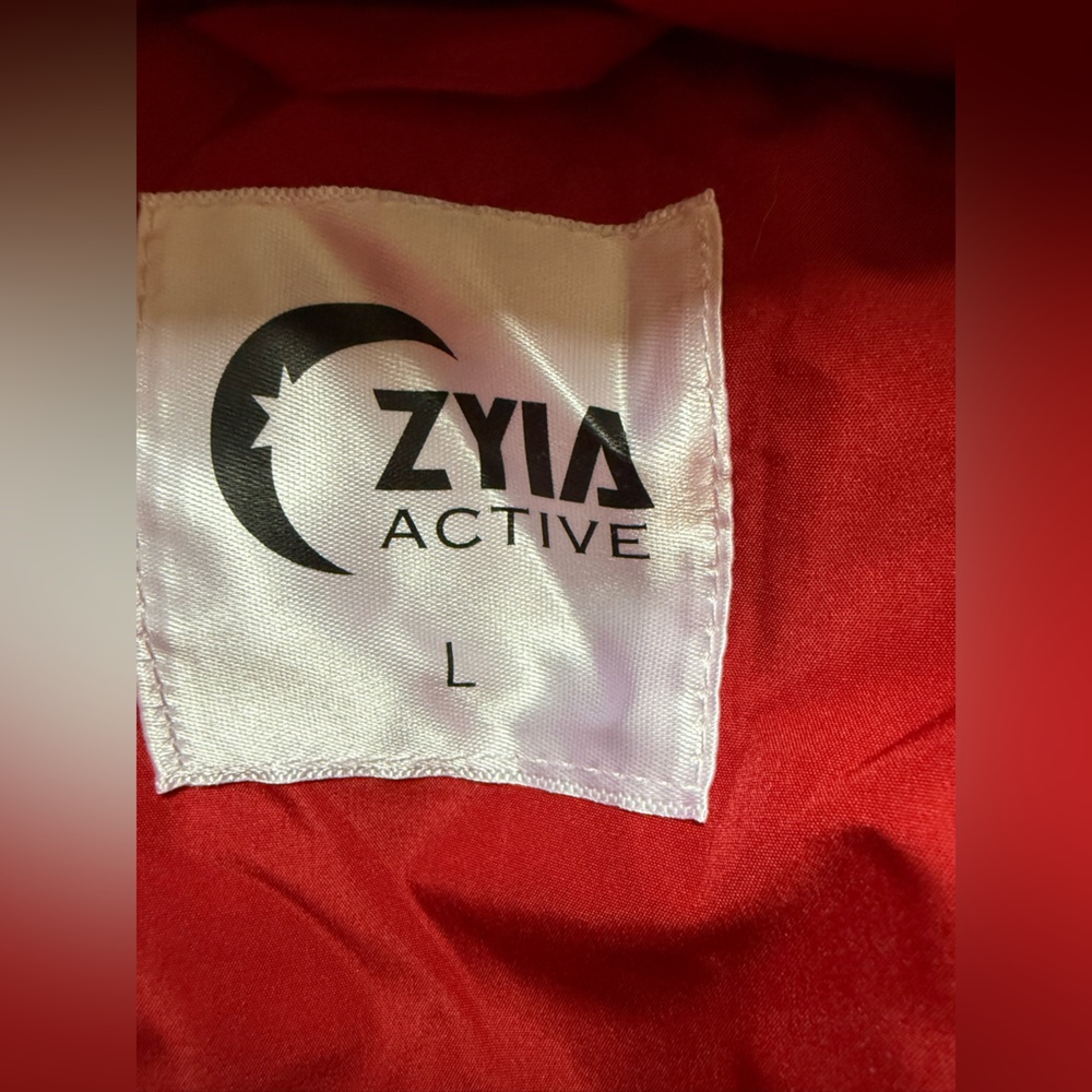 Zyia Active Jacket Womens Large Red Hooded Puffer Quilted Full Zip Insulated - Picture 4 of 6